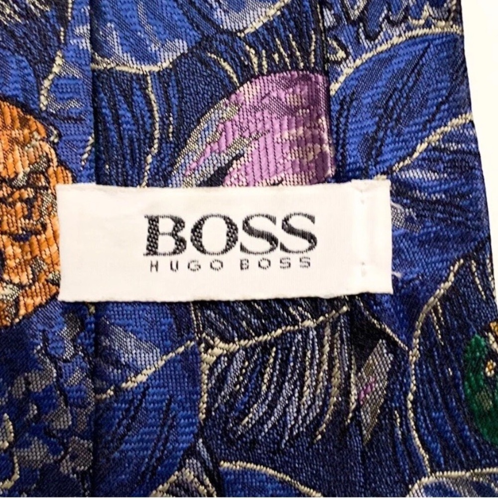 Hugo Boss Men's Tie Necktie 100% Silk Made in Italy Designer / Parrots / Birds - Picture 2 of 11